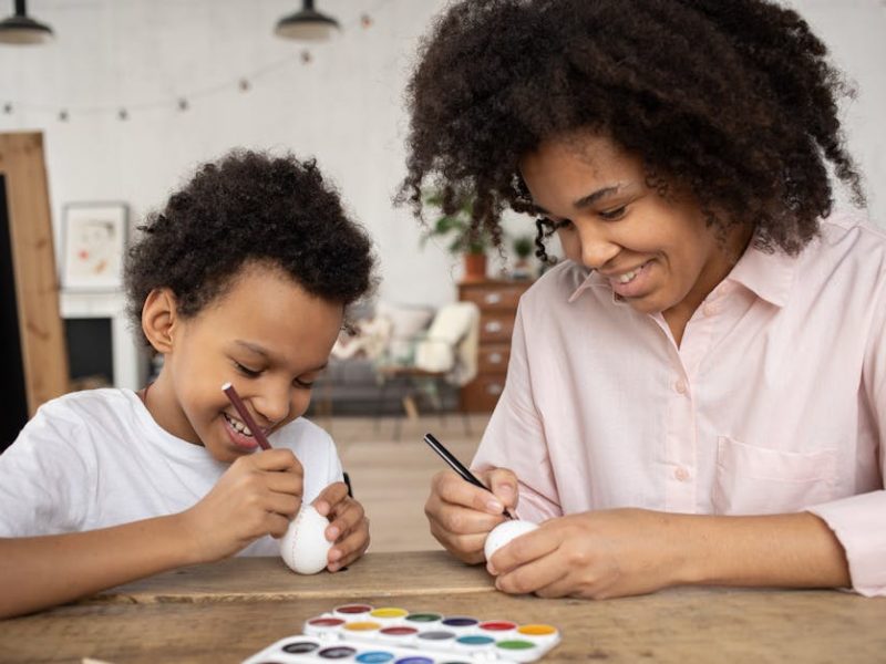 Le retour des loisirs créatifs en famille