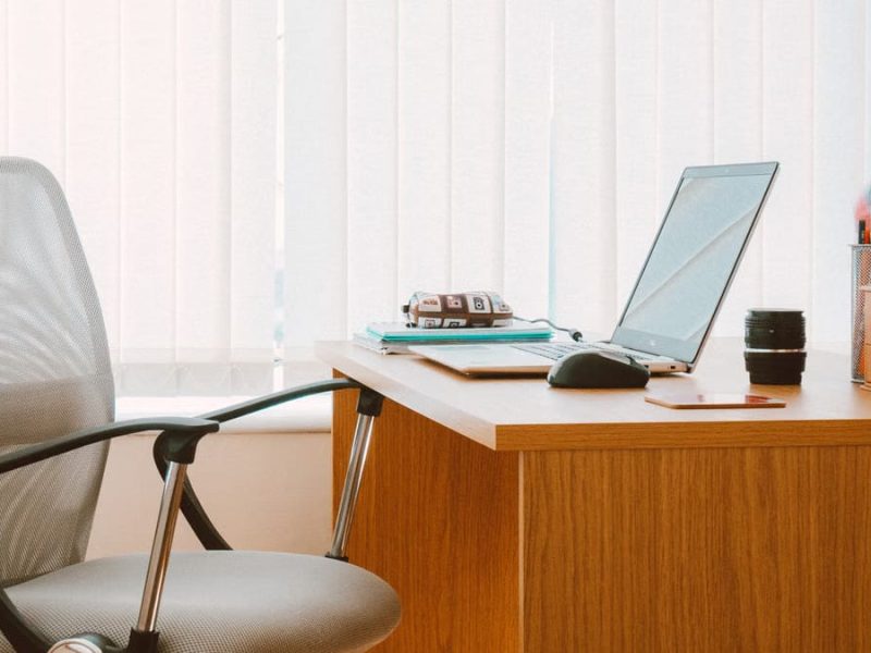 Optimiser son espace de travail à domicile : guide complet