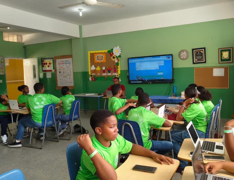 Les technologies transforment l’éducation mondiale depuis 2020